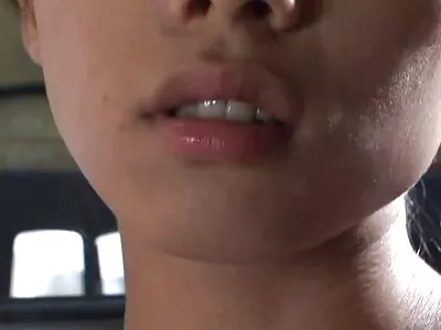 அவர் தனது பெண்ணை பலமுறை காலி செய்துள்ளார்